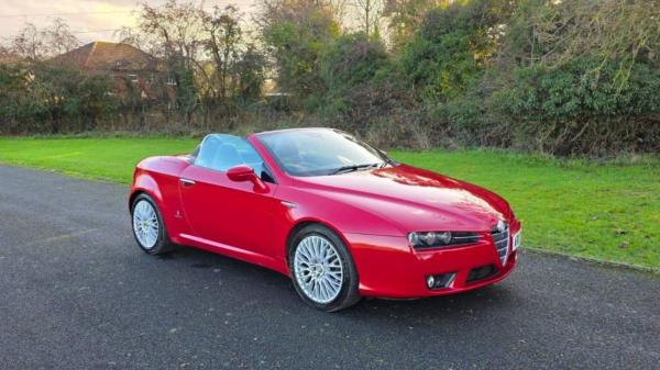 Alfa Romeo Spider 2.2 JTS Convertible 2dr Petrol Manual (221 g/km, 185 bhp)