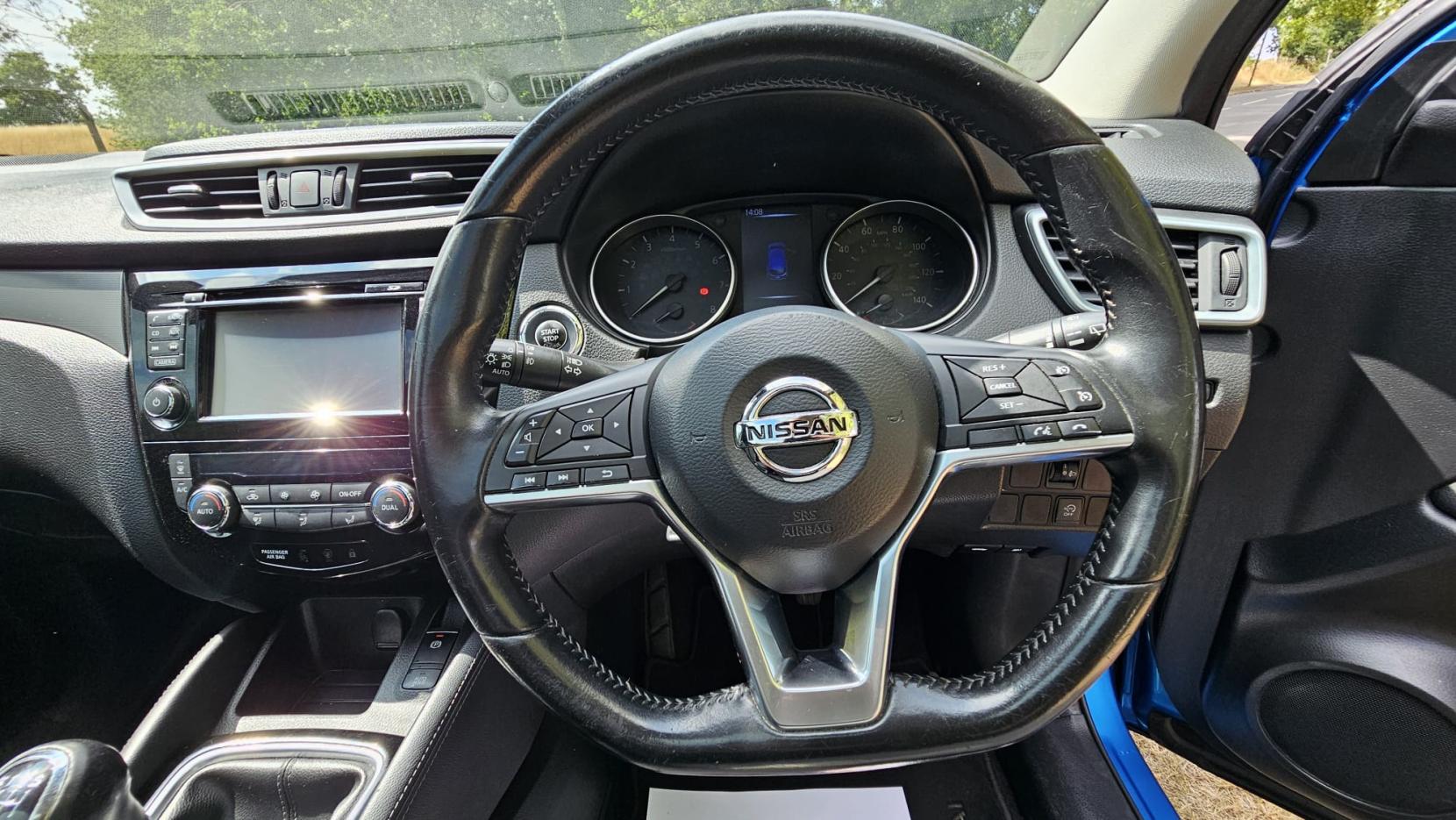 Nissan Qashqai 1.2 DIG-T N-Connecta SUV 5dr Petrol Manual Euro 6 (s/s) (115 ps)