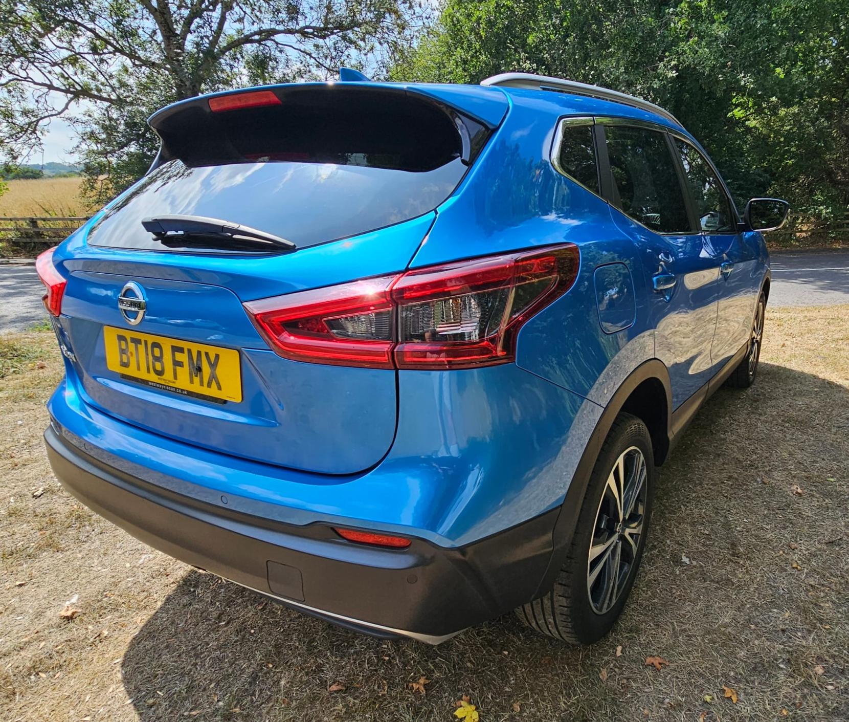 Nissan Qashqai 1.2 DIG-T N-Connecta SUV 5dr Petrol Manual Euro 6 (s/s) (115 ps)